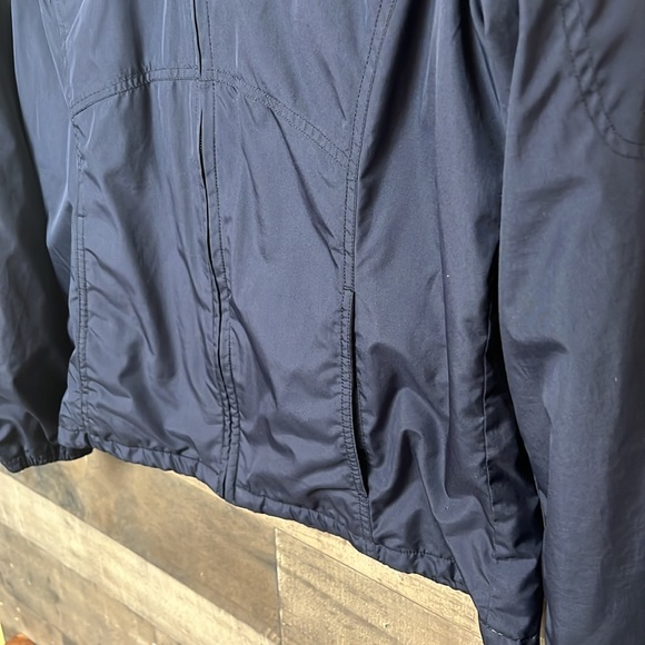 Cozy Navy Blue Eddie Bauer Hooded Jacket - Picture 3 of 5